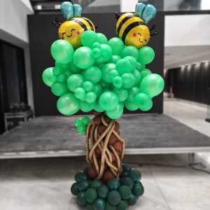 درخت بادکنکی