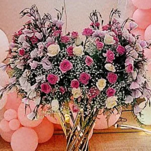 گل آرایی میز کیک تم پاپیون