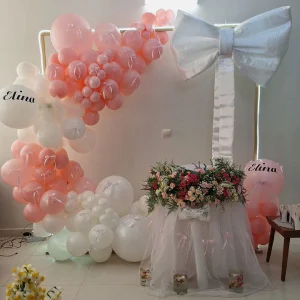 تم تولد پاپیونی سفید صورتی