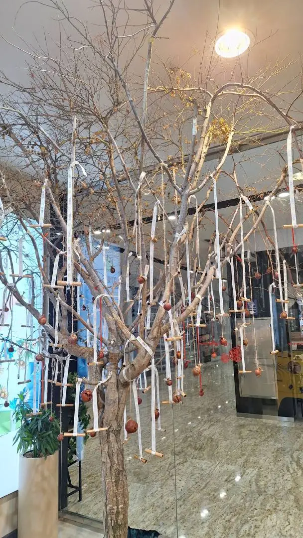 دیزاین درخت خشک