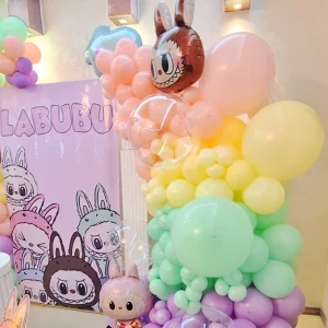 بادکنک آرایی لبوبو