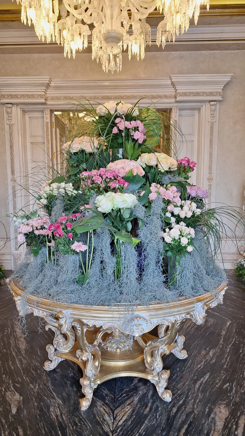 گل آرایی لابی