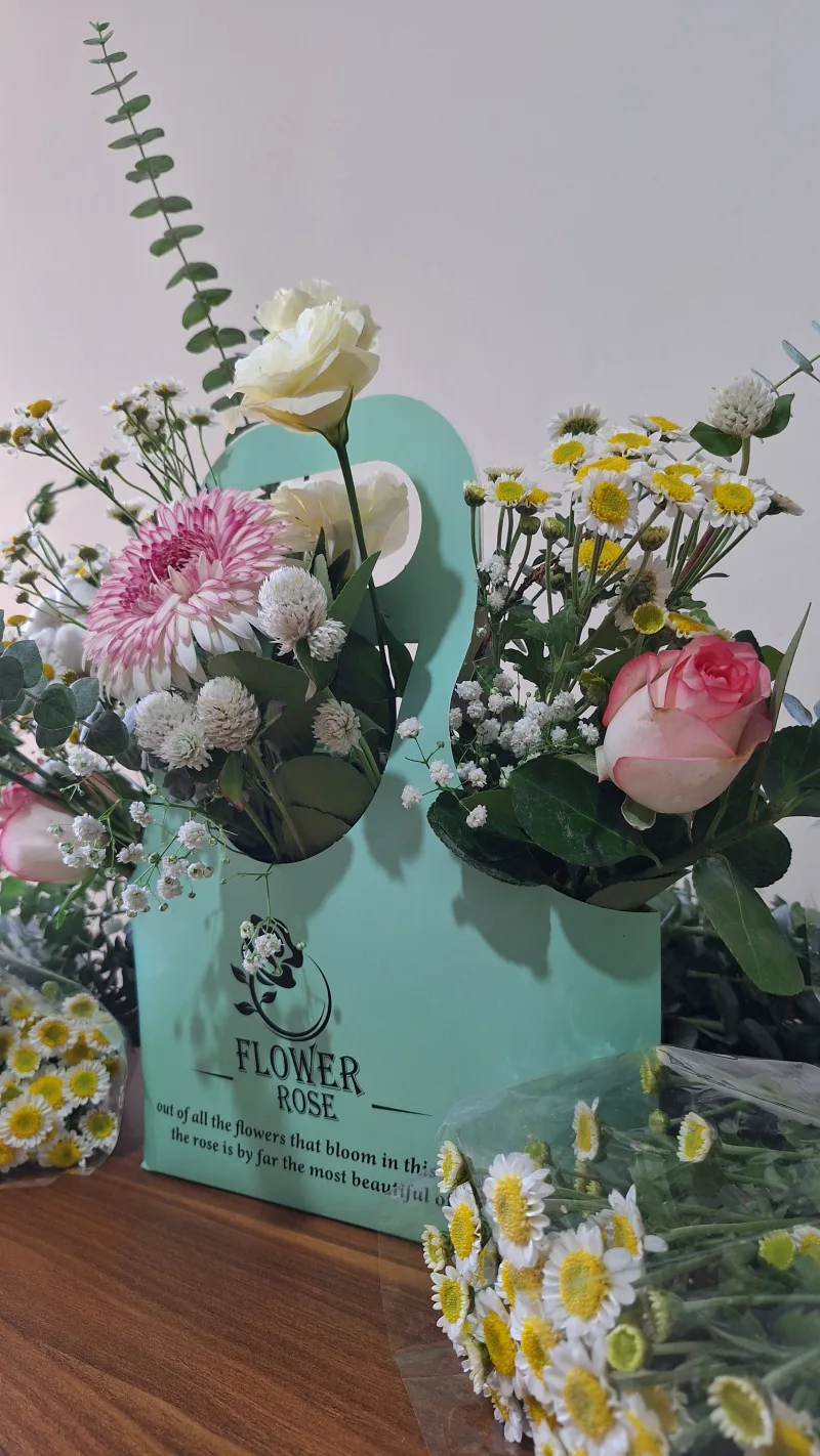 باکس مینیمال گل طبیعی