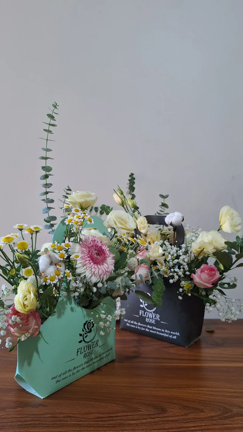 هدیه باکس گل