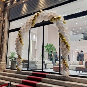 طاق بادکنکی افتتاحیه