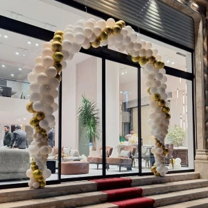 بادکنک آرایی افتتاحیه فروشگاه