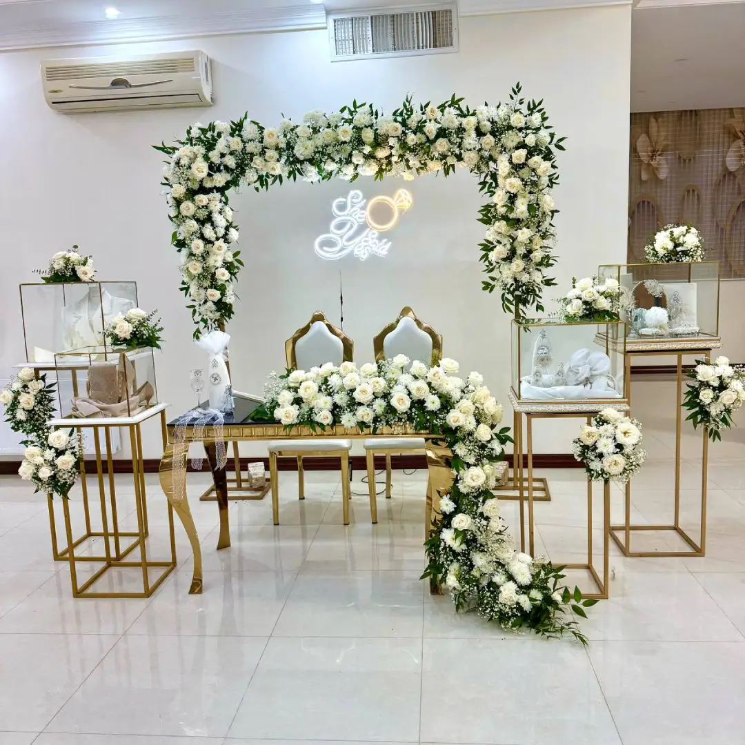 گل آرایی تم سفید