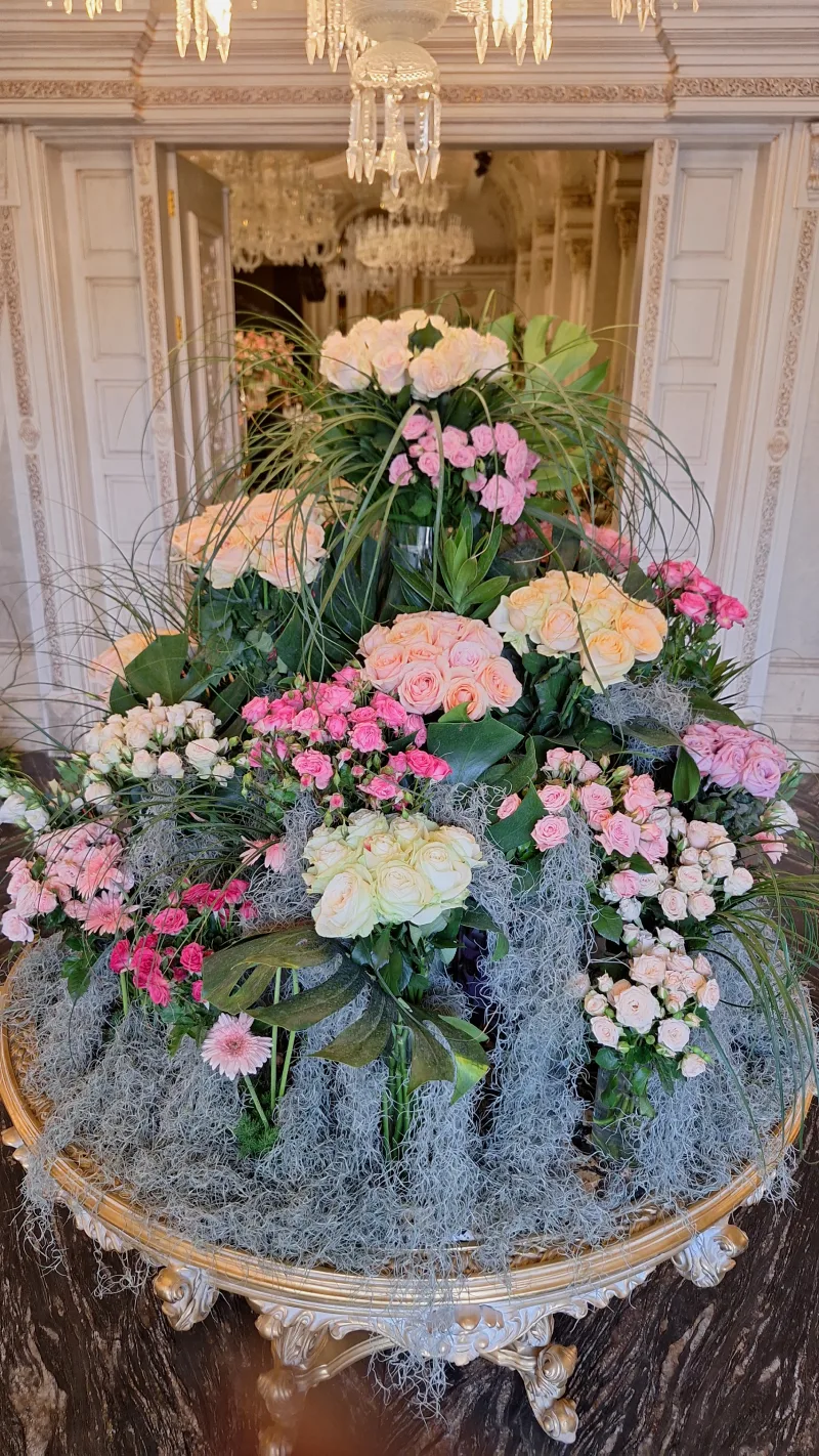 گل آرایی لابی