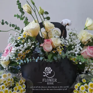باکس گل مینیمال