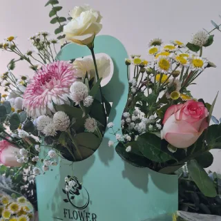 باکس گل مینیمال