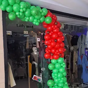 تم افتتاحیه نارنجی