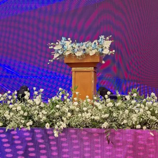 گل آرایی پودیم