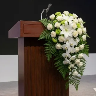 گل آرایی پودیم