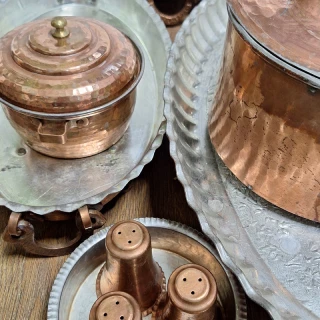 ظروف مسی یلدایی