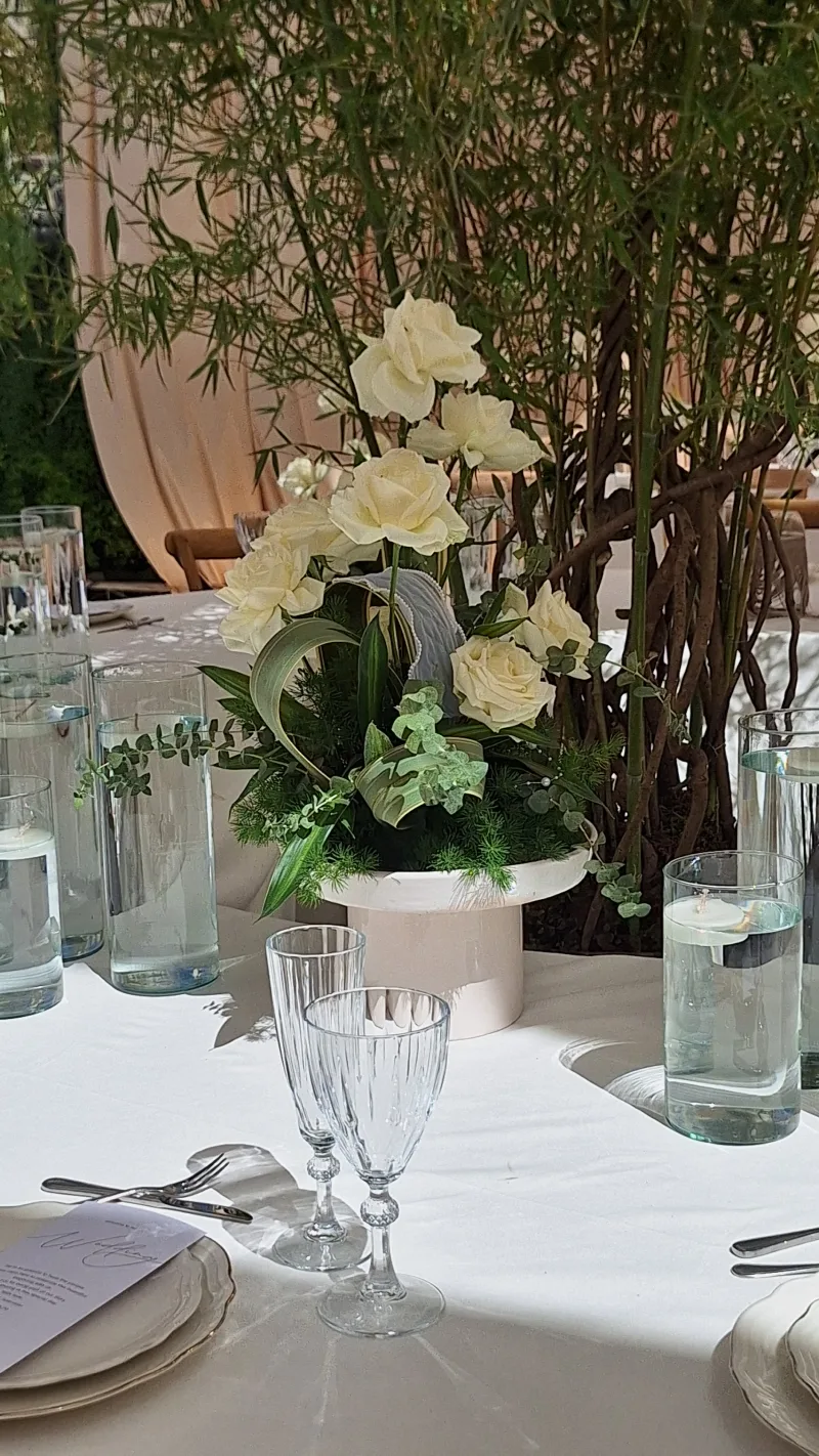 گل آرایی میز پذیرایی