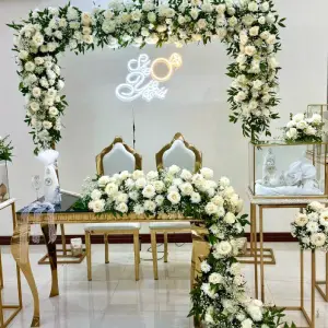 گل آرایی تم سفید