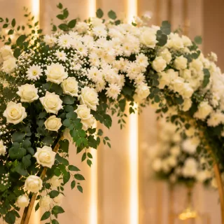 گل آرایی جایگاه عروس